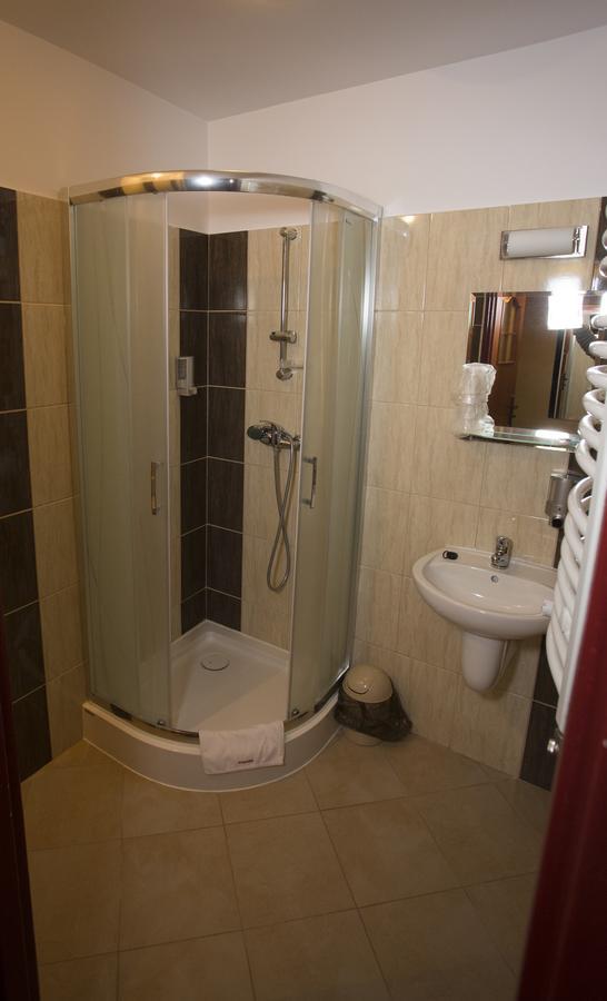 קונין Hotel Kakadu מראה חיצוני תמונה