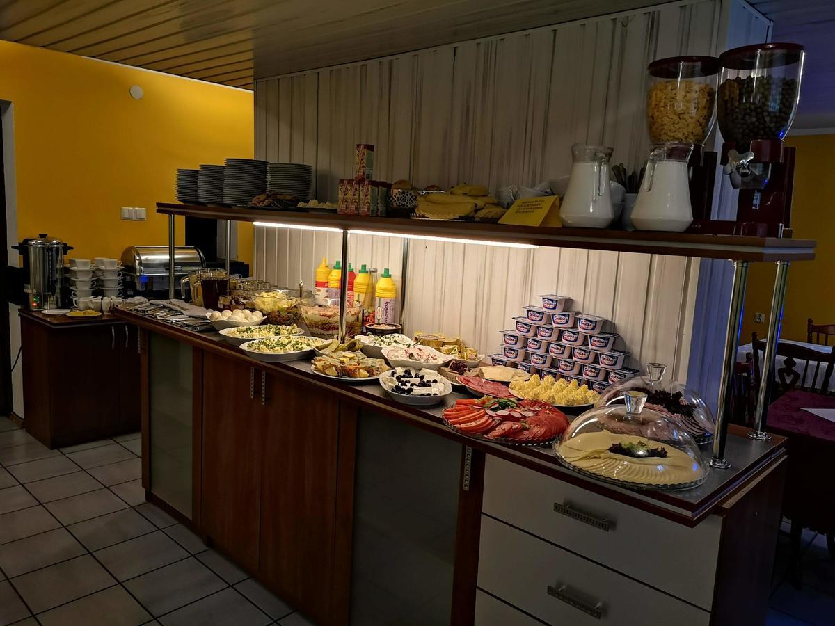 קונין Hotel Kakadu מראה חיצוני תמונה